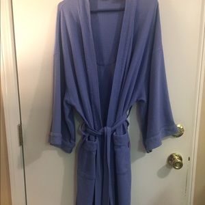 Izod Men’s robe - One Size